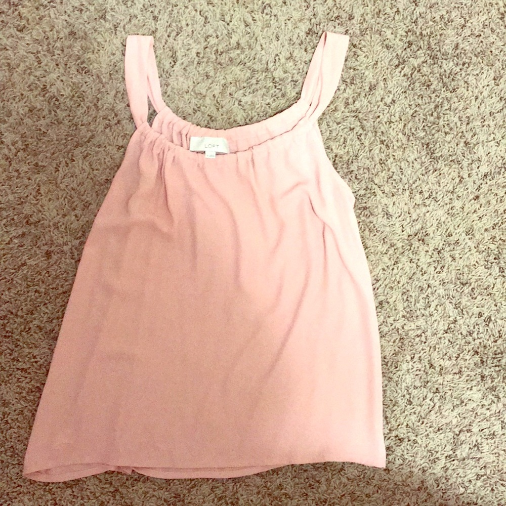 Pink tank top